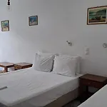 Bizas & 3* Páros
