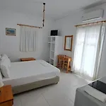 Bizas & 3* Páros