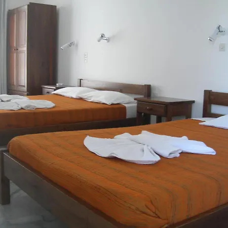 Bizas & Guest house Parikia (Paros)